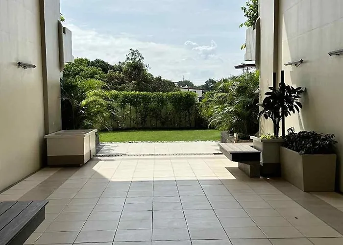 1221 Residences Aparthotel *